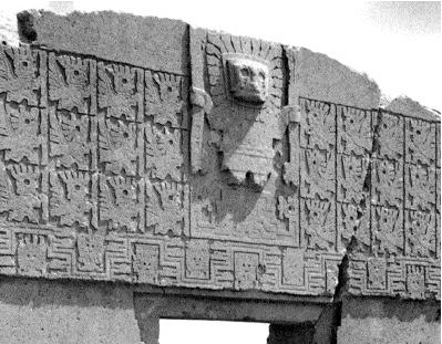 Sunkasapa surround Wiracocha atop the Gateway of the Sun.